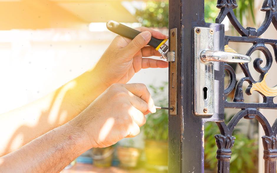 changer ouverture porte Deuil-la-Barre