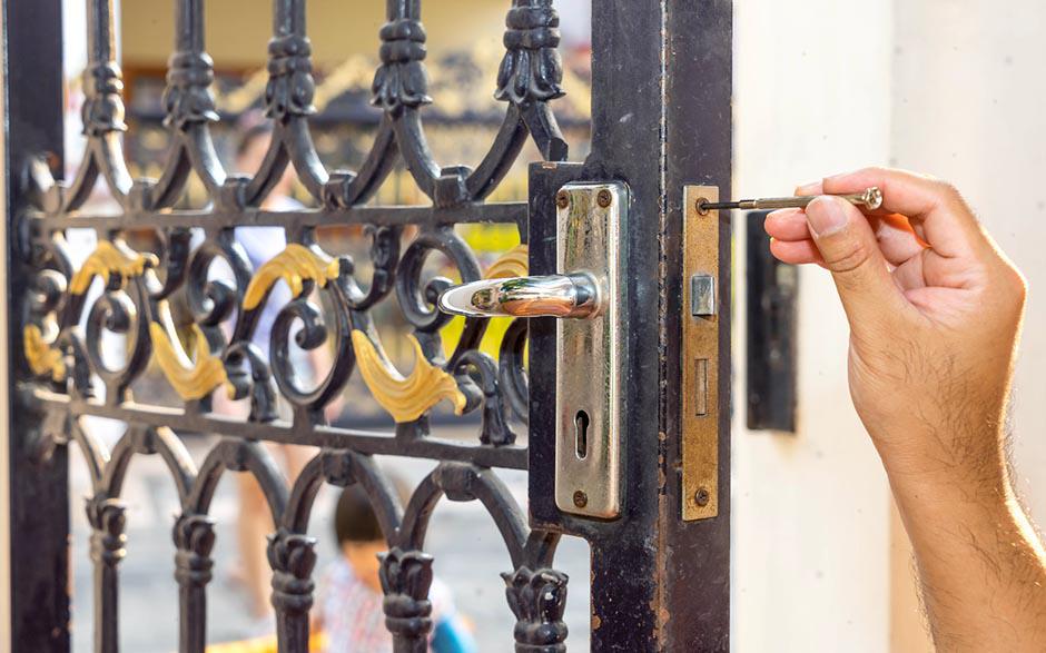 tarif serrurier ouverture de porte Clichy